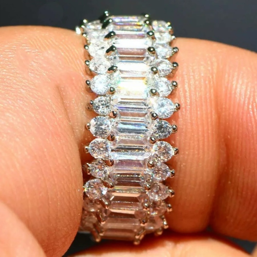 Sterling silver shiny ring - Picture 3 of 4
